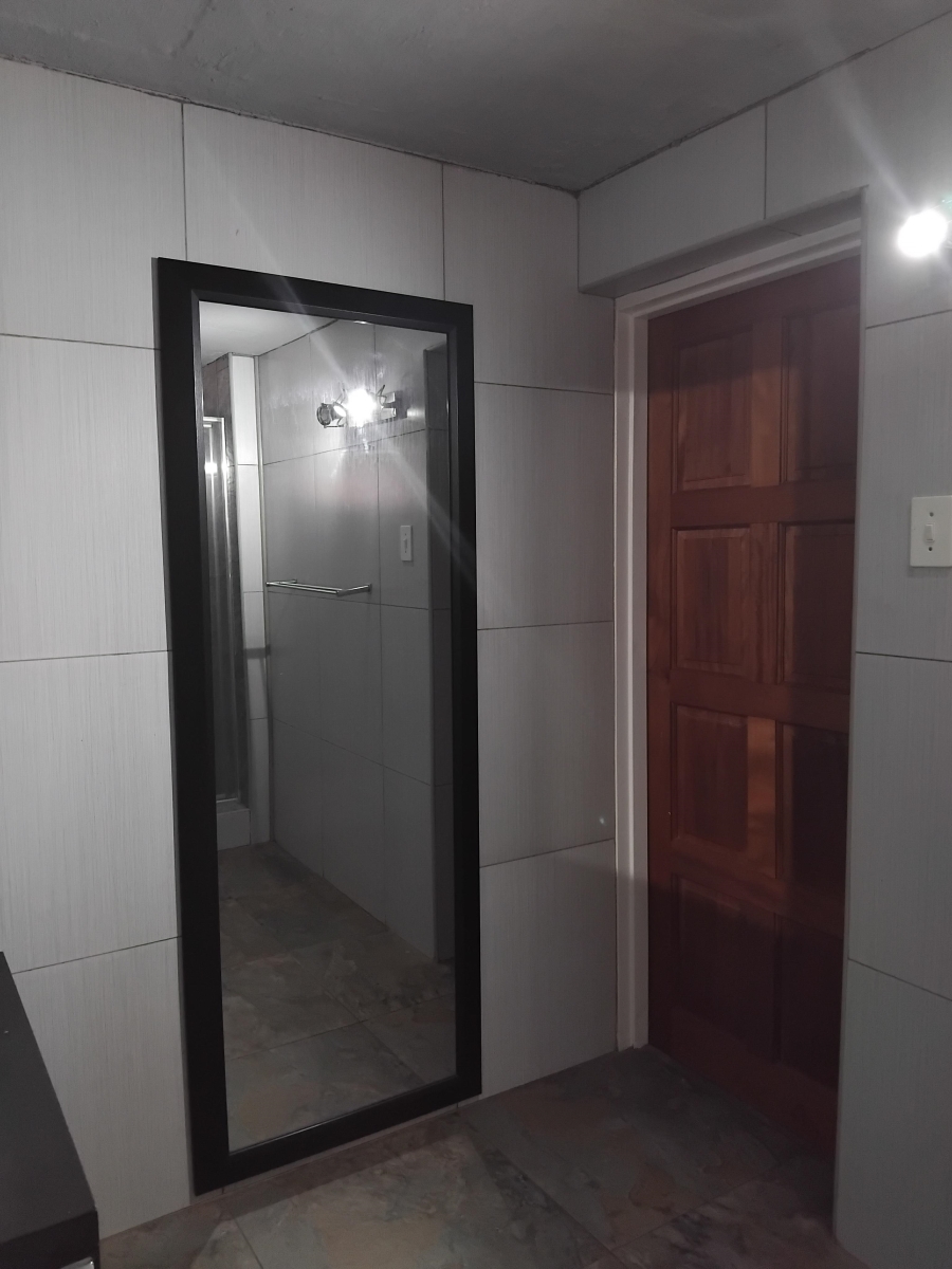 6 Bedroom Property for Sale in Barberton Mpumalanga