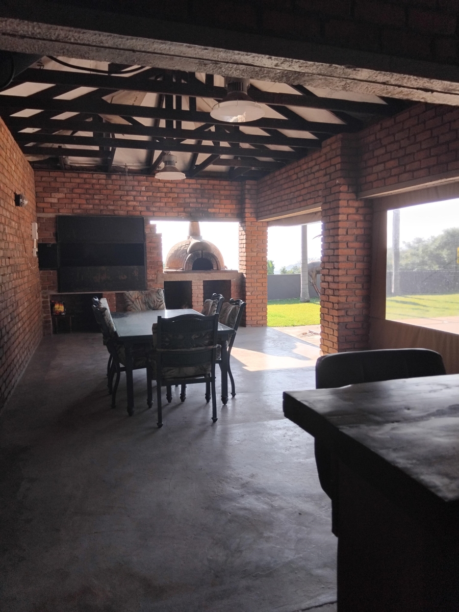 6 Bedroom Property for Sale in Barberton Mpumalanga