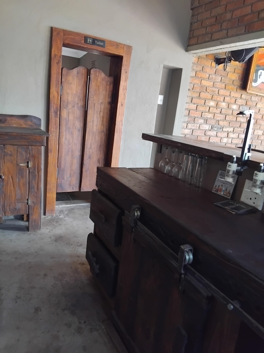 6 Bedroom Property for Sale in Barberton Mpumalanga