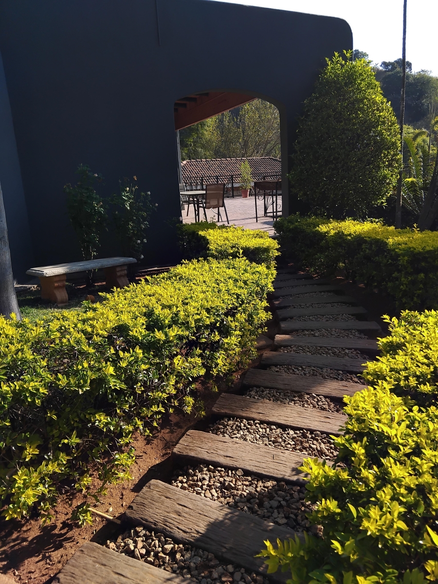 6 Bedroom Property for Sale in Barberton Mpumalanga