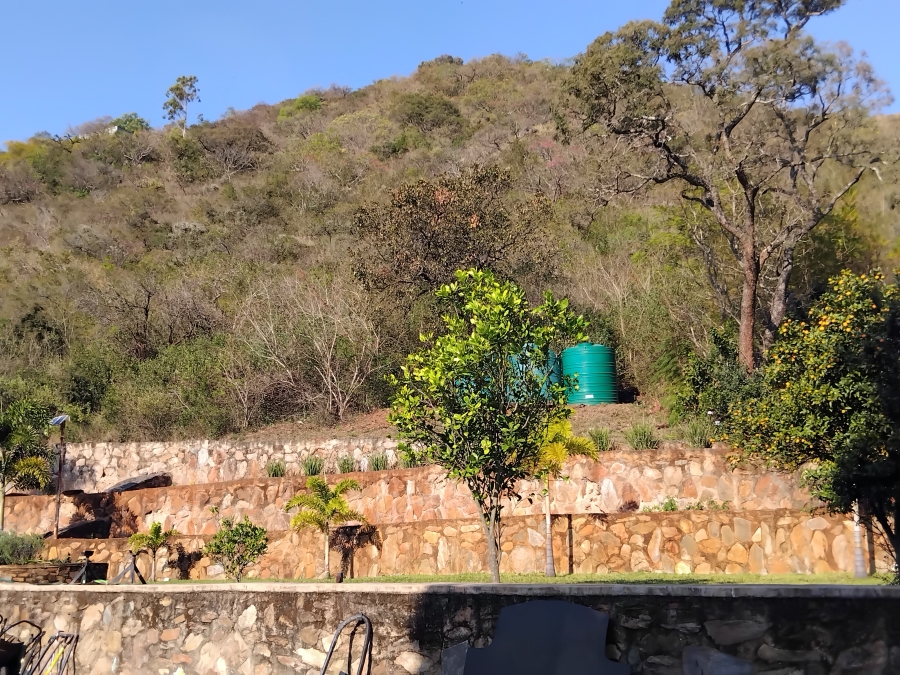 6 Bedroom Property for Sale in Barberton Mpumalanga