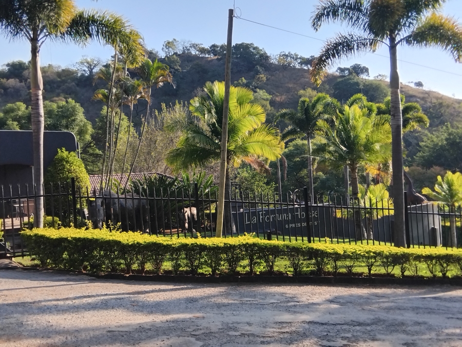 6 Bedroom Property for Sale in Barberton Mpumalanga