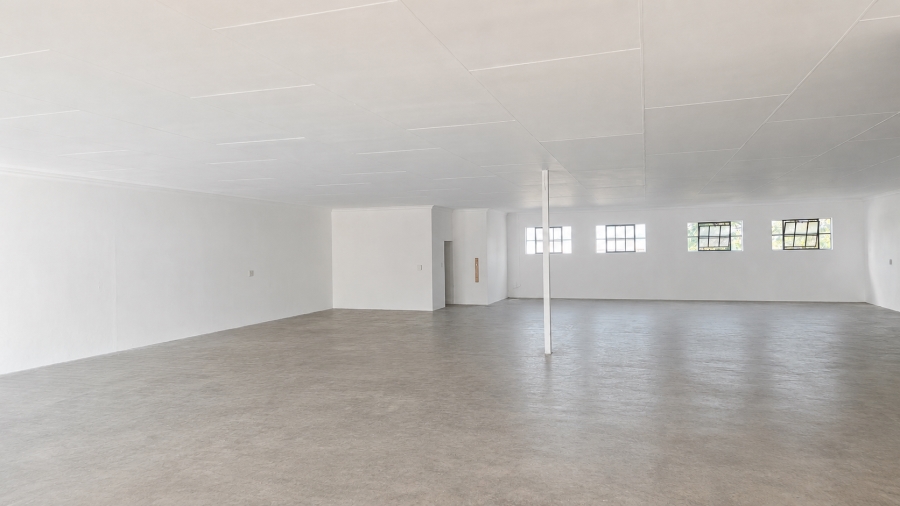 To Let Commercial Property for Rent in White River Industrial Mpumalanga