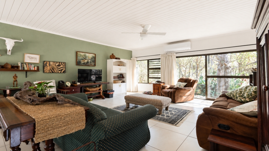 3 Bedroom Property for Sale in Marloth Park Mpumalanga