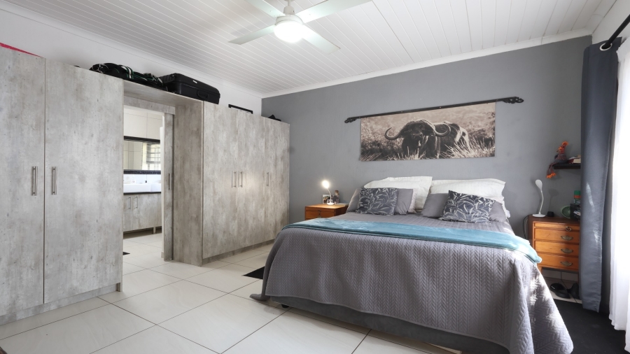3 Bedroom Property for Sale in Marloth Park Mpumalanga