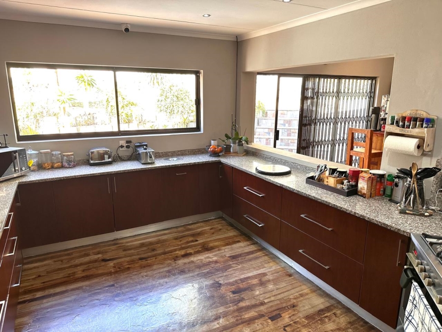 7 Bedroom Property for Sale in West Acres Mpumalanga