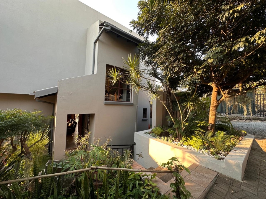 5 Bedroom Property for Sale in Sonheuwel Ext 1 Mpumalanga