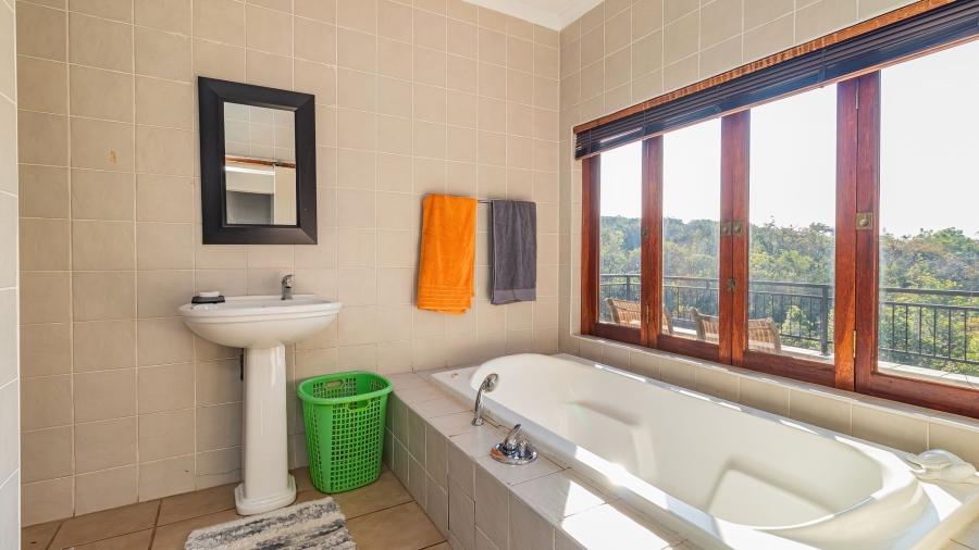 5 Bedroom Property for Sale in Sonheuwel Ext 1 Mpumalanga