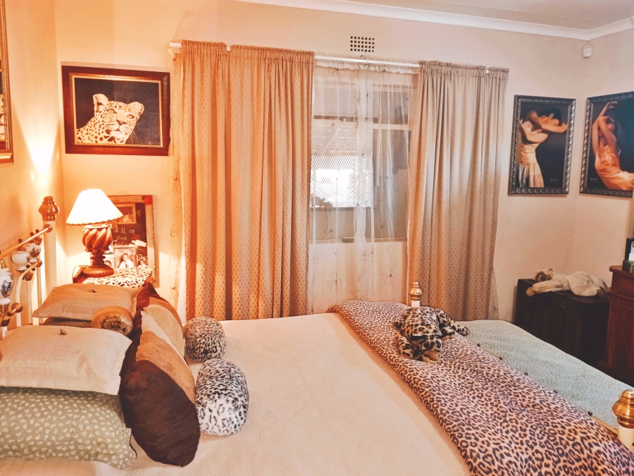 2 Bedroom Property for Sale in Marloth Park Mpumalanga