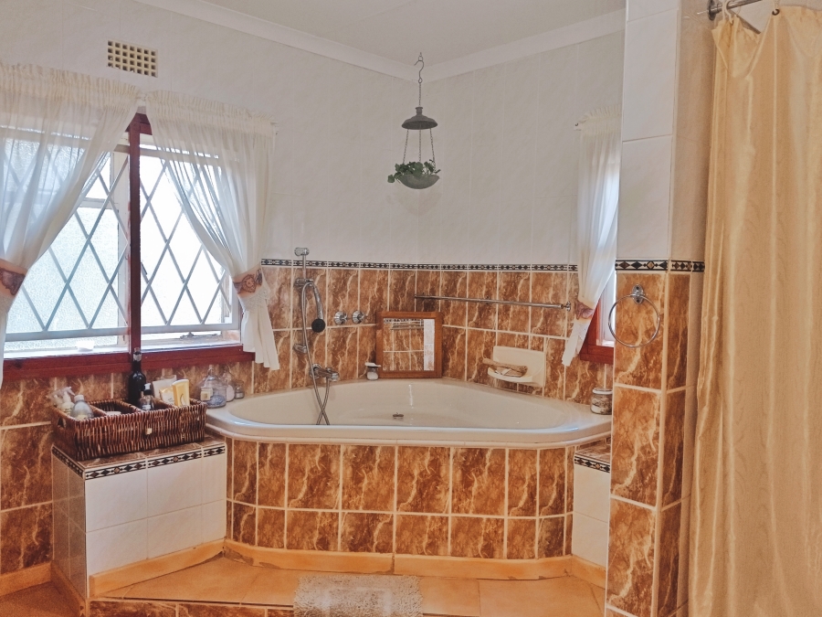 2 Bedroom Property for Sale in Marloth Park Mpumalanga