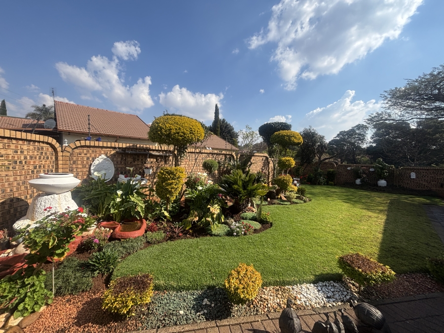 4 Bedroom Property for Sale in Ben Fleur Mpumalanga