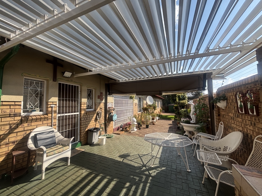 4 Bedroom Property for Sale in Ben Fleur Mpumalanga