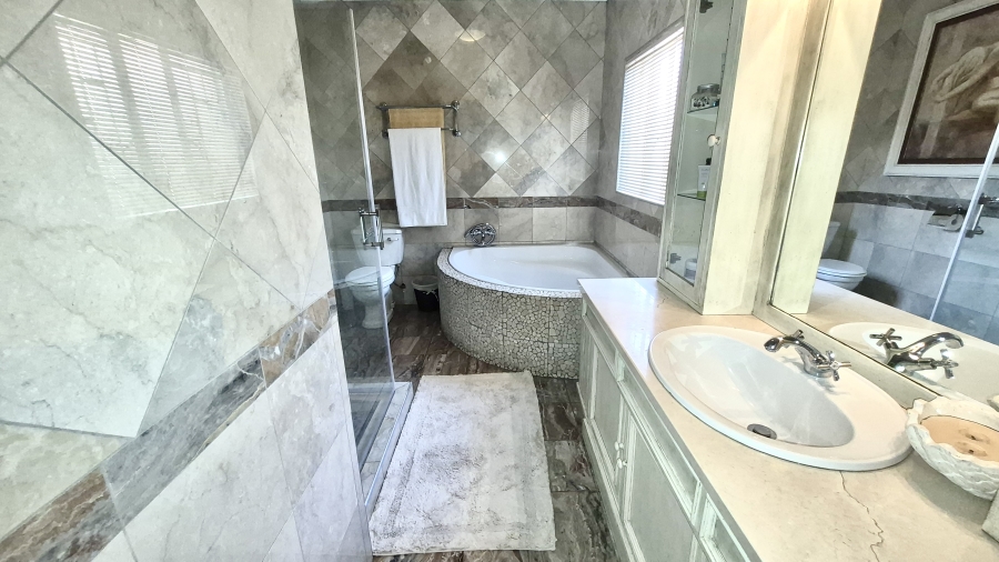 4 Bedroom Property for Sale in Del Judor Ext 4 Mpumalanga
