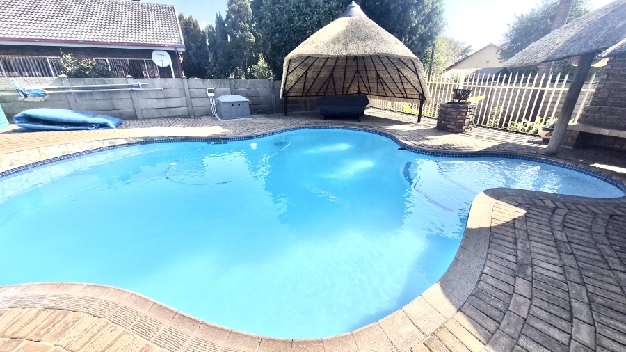4 Bedroom Property for Sale in Del Judor Ext 4 Mpumalanga