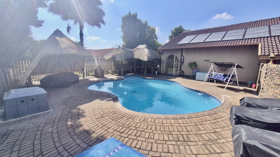 4 Bedroom Property for Sale in Del Judor Ext 4 Mpumalanga