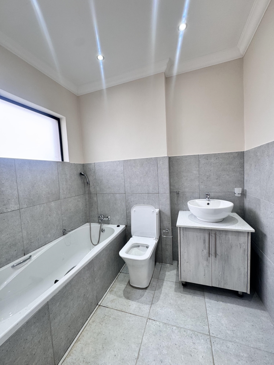 3 Bedroom Property for Sale in Ben Fleur Mpumalanga
