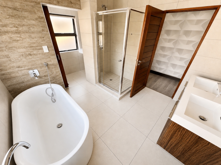 4 Bedroom Property for Sale in Bankenveld Mpumalanga