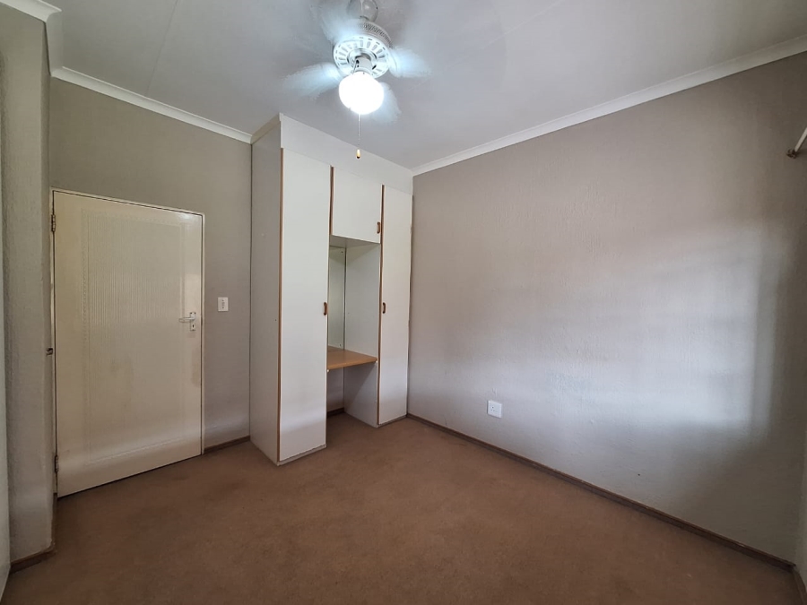 To Let 3 Bedroom Property for Rent in Steiltes Mpumalanga