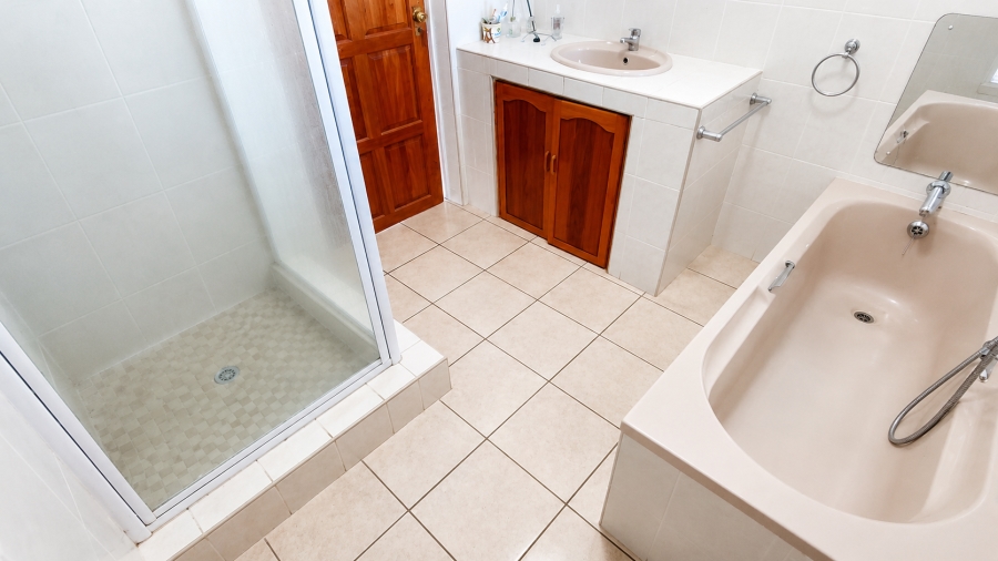 To Let 4 Bedroom Property for Rent in Nelspruit Rural Mpumalanga