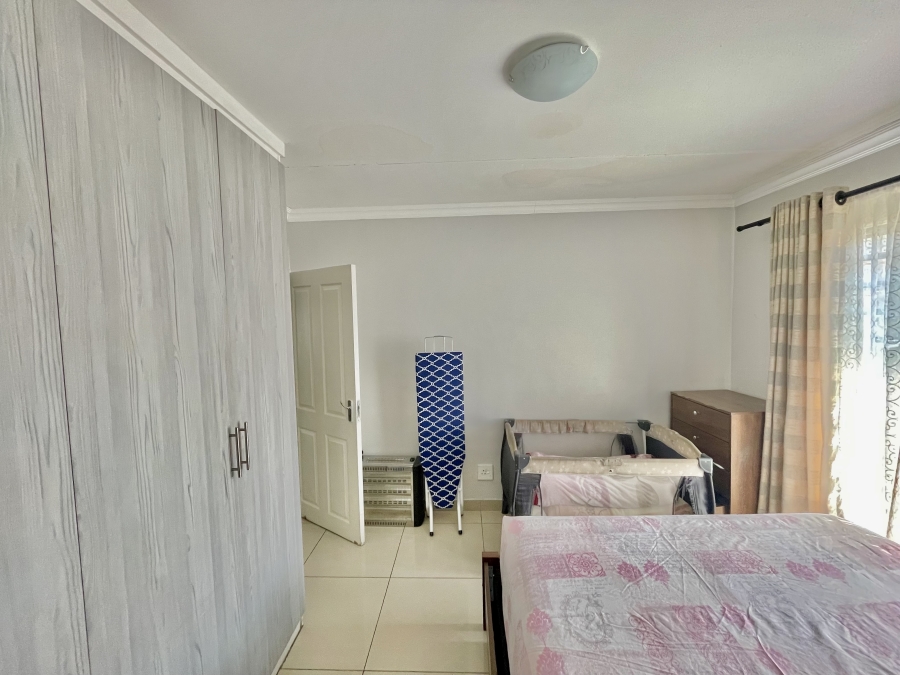 To Let 2 Bedroom Property for Rent in Cosmosrand Mpumalanga