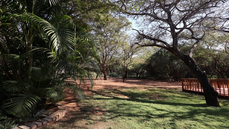 5 Bedroom Property for Sale in Marloth Park Mpumalanga