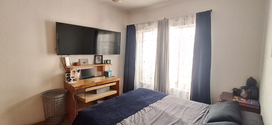 2 Bedroom Property for Sale in West Acres Mpumalanga