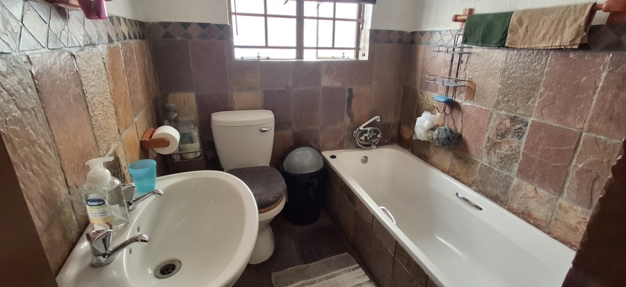 2 Bedroom Property for Sale in West Acres Mpumalanga