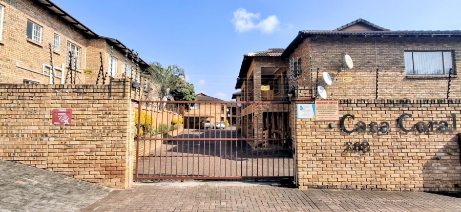2 Bedroom Property for Sale in West Acres Mpumalanga