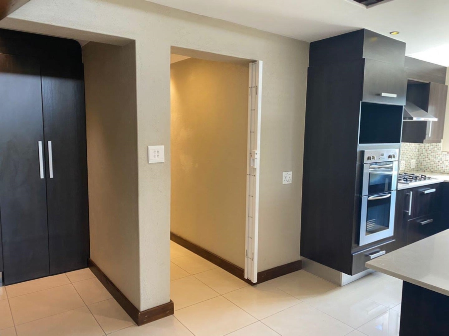 To Let 4 Bedroom Property for Rent in Sonheuwel Mpumalanga