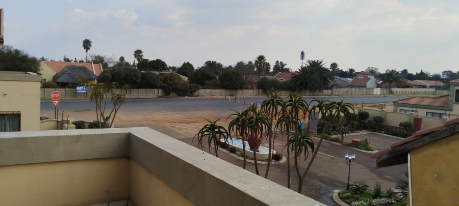 To Let 3 Bedroom Property for Rent in Reyno Ridge Mpumalanga