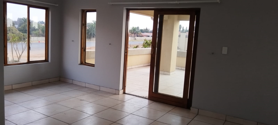 To Let 3 Bedroom Property for Rent in Reyno Ridge Mpumalanga