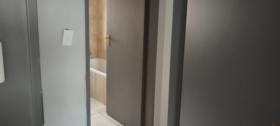 To Let 3 Bedroom Property for Rent in Reyno Ridge Mpumalanga