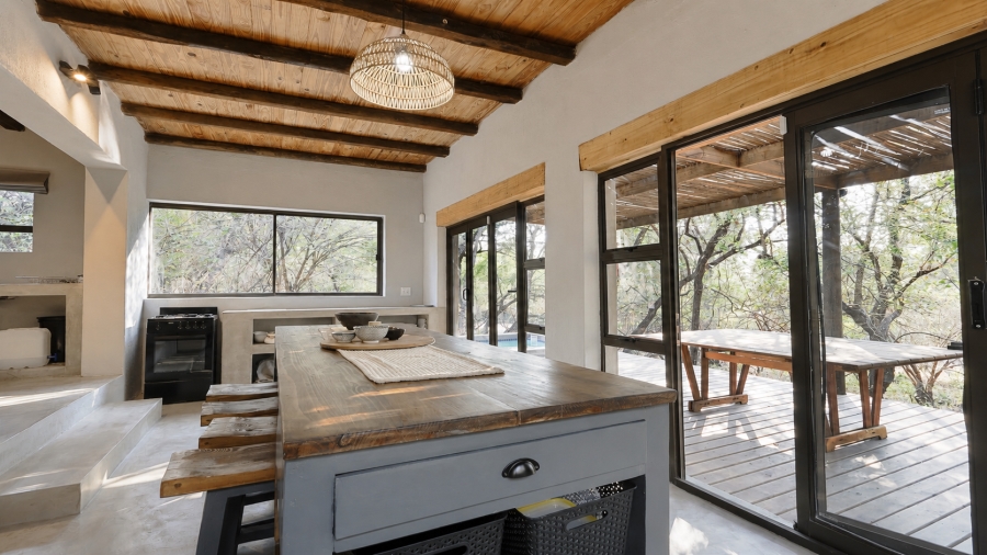 3 Bedroom Property for Sale in Marloth Park Mpumalanga