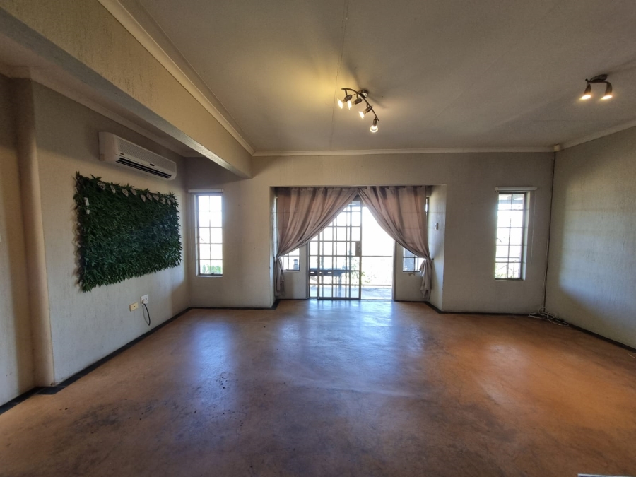3 Bedroom Property for Sale in Stonehenge Ext 1 Mpumalanga