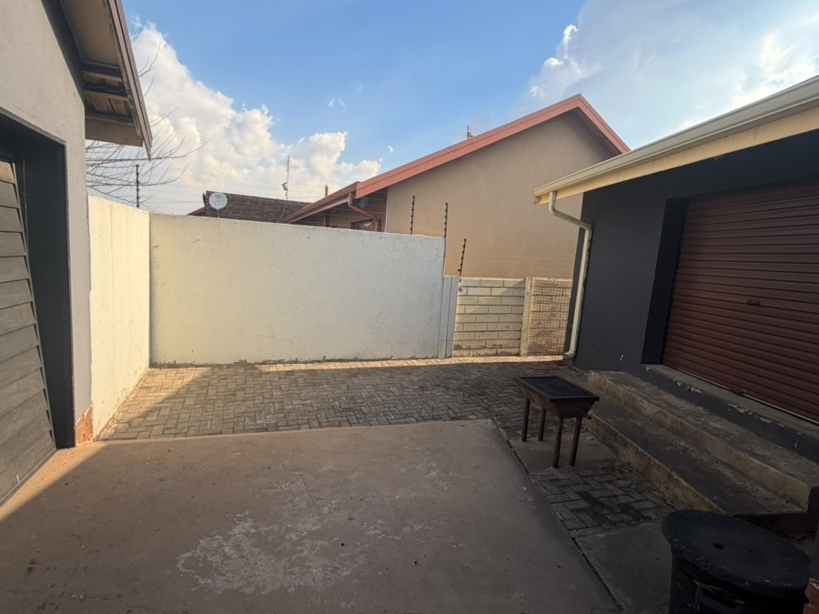 To Let 3 Bedroom Property for Rent in Tasbet Park Mpumalanga