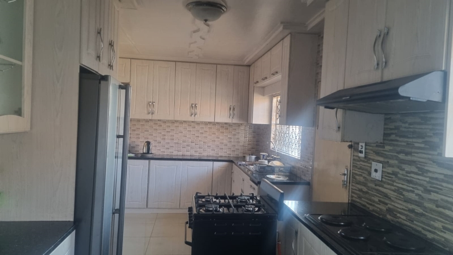 To Let 3 Bedroom Property for Rent in Tasbet Park Mpumalanga