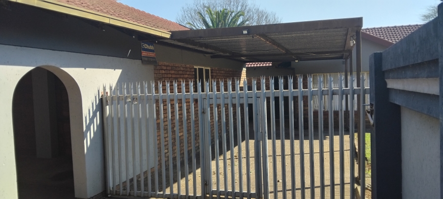 4 Bedroom Property for Sale in Del Judor Ext 4 Mpumalanga