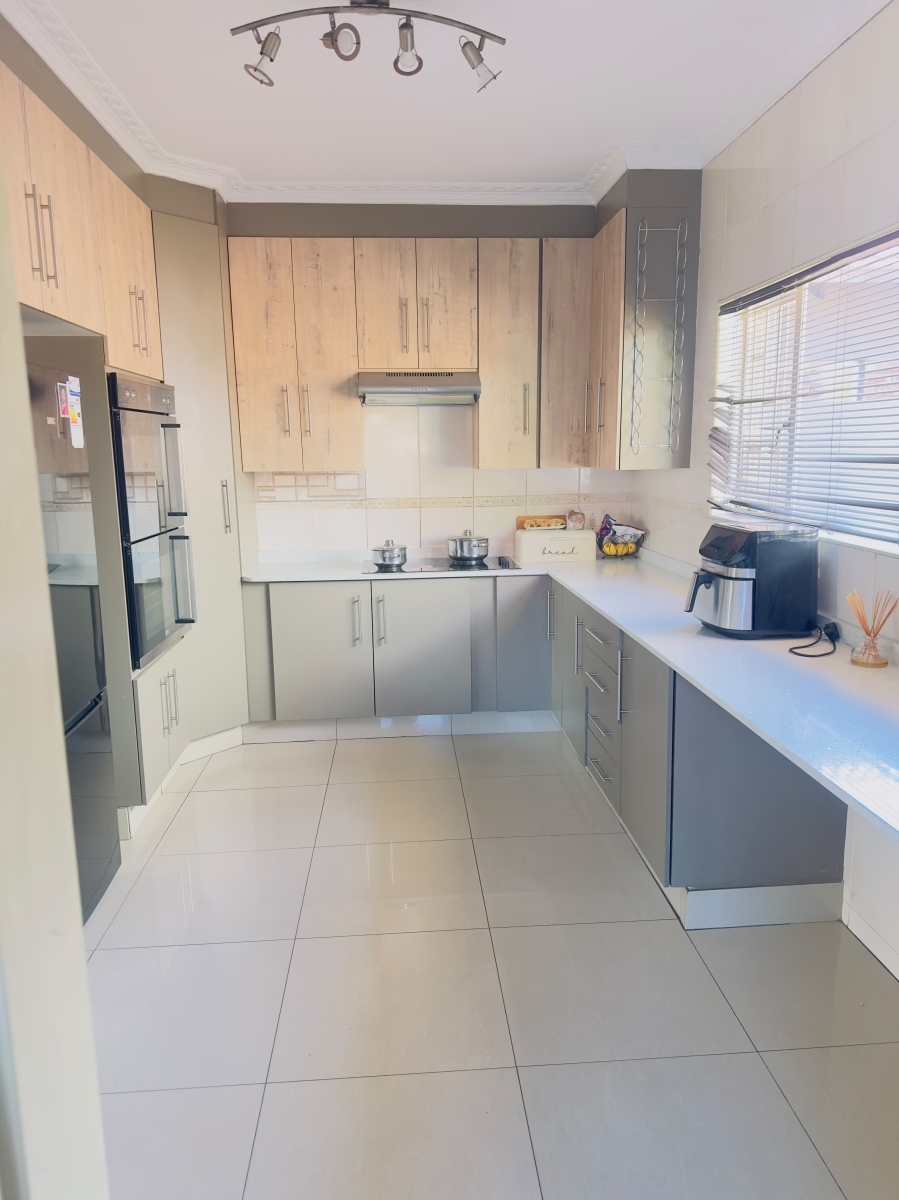 4 Bedroom Property for Sale in Del Judor Ext 4 Mpumalanga