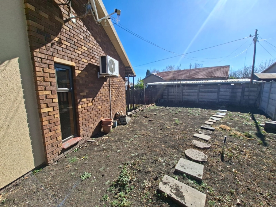 4 Bedroom Property for Sale in Sunset Park Mpumalanga