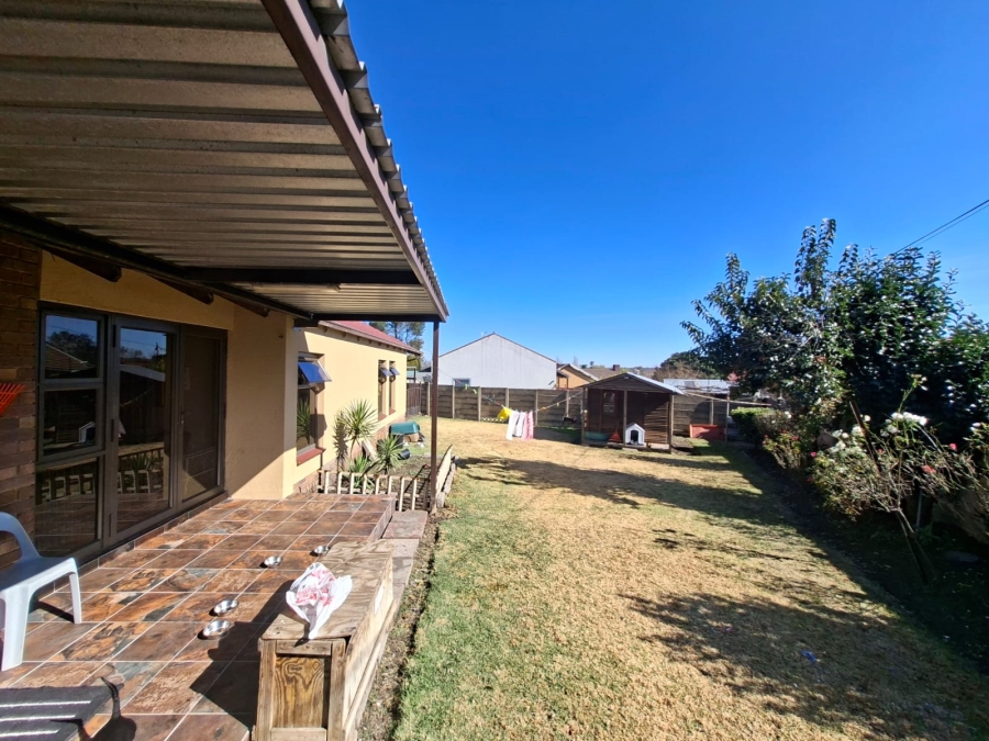 4 Bedroom Property for Sale in Sunset Park Mpumalanga