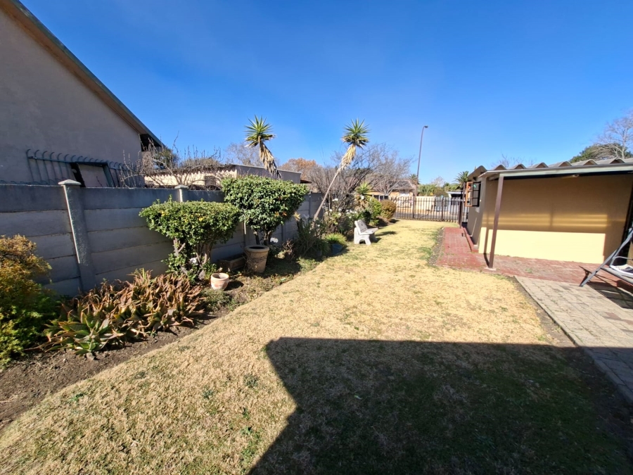 4 Bedroom Property for Sale in Sunset Park Mpumalanga