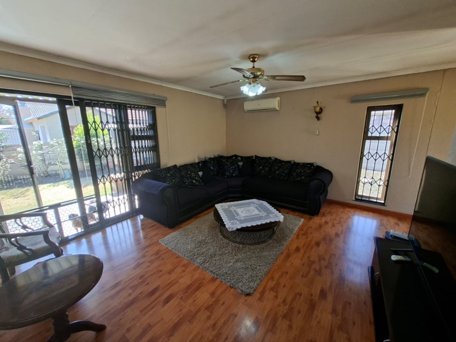 4 Bedroom Property for Sale in Sunset Park Mpumalanga