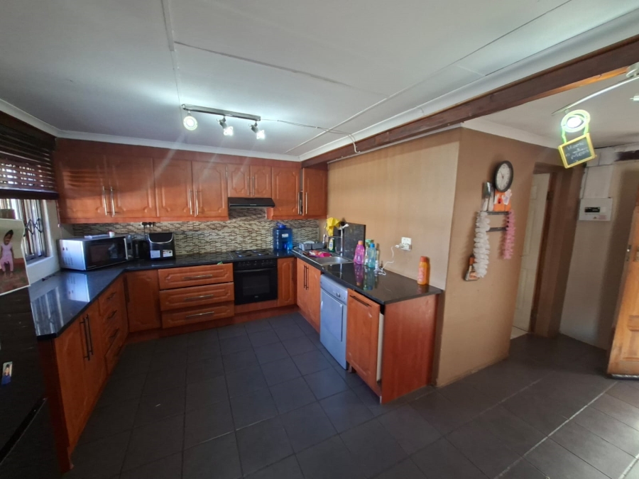 4 Bedroom Property for Sale in Sunset Park Mpumalanga