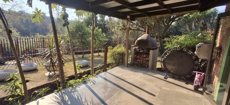 5 Bedroom Property for Sale in West Acres Ext 20 Mpumalanga