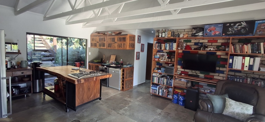 5 Bedroom Property for Sale in West Acres Ext 20 Mpumalanga