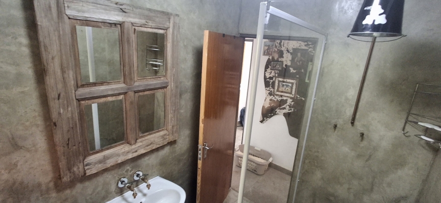 5 Bedroom Property for Sale in West Acres Ext 20 Mpumalanga