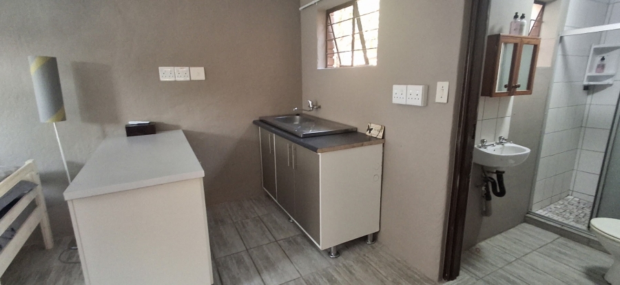 5 Bedroom Property for Sale in West Acres Ext 20 Mpumalanga