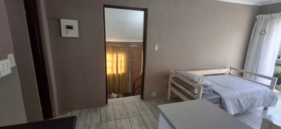5 Bedroom Property for Sale in West Acres Ext 20 Mpumalanga
