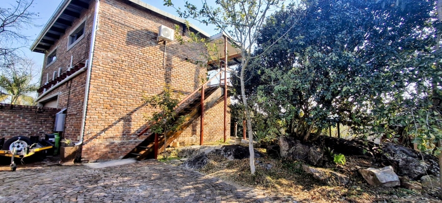 5 Bedroom Property for Sale in West Acres Ext 20 Mpumalanga