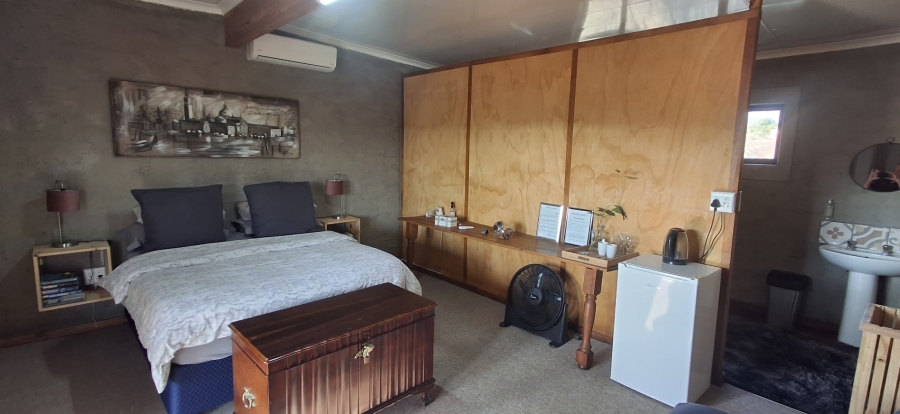5 Bedroom Property for Sale in West Acres Ext 20 Mpumalanga